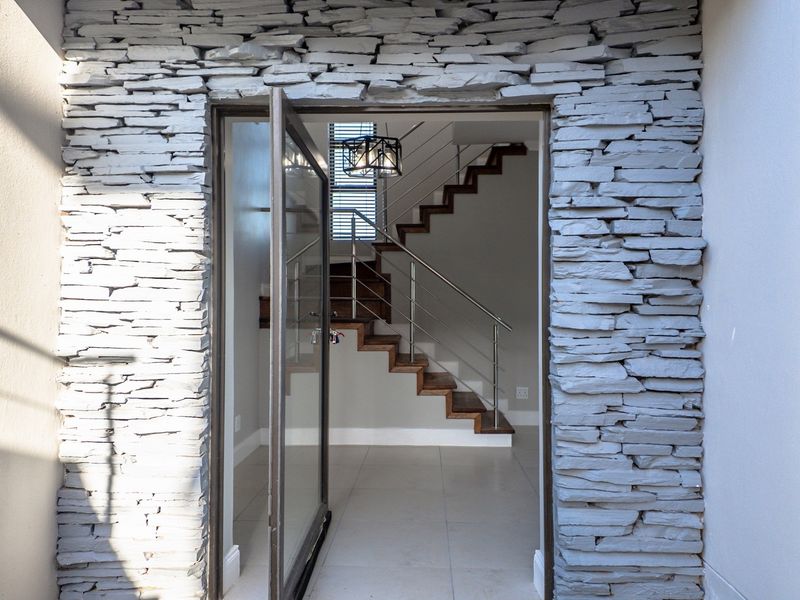 Discover Your Dream Home in Pinnacle Point Estate! - Photo 7