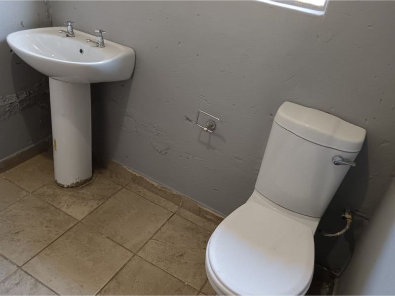 "Discover Elegance: Ormonde View Dream Home" - Photo 9