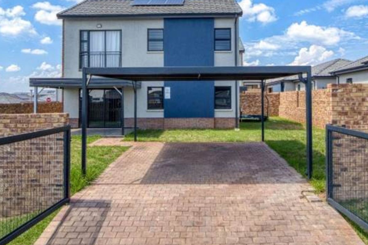 Discover Your Dream Home in Gauteng - Lion Pride 1.7million - Photo 2