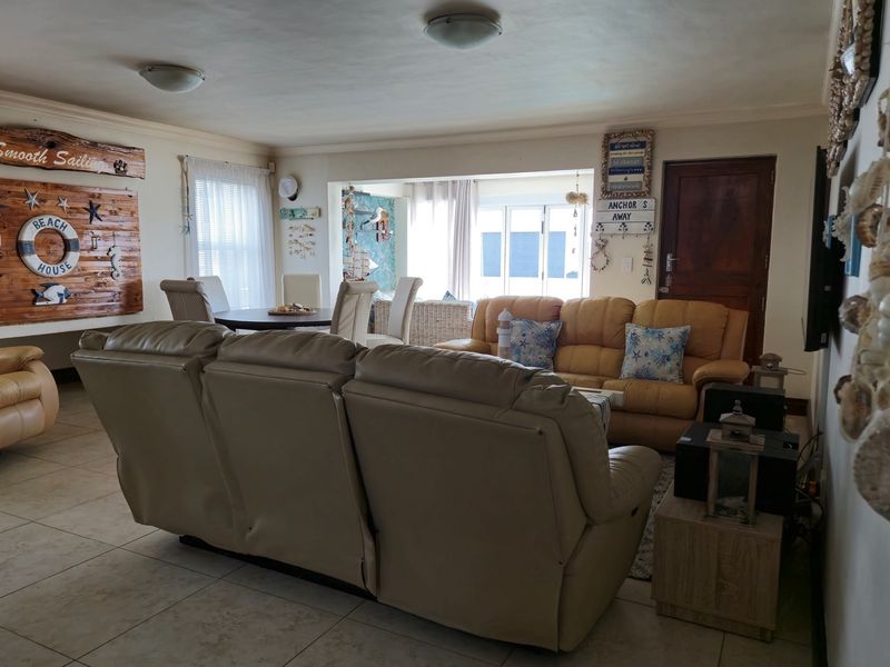 St Helena Beach Estate 4 Bedroom Home - Photo 10