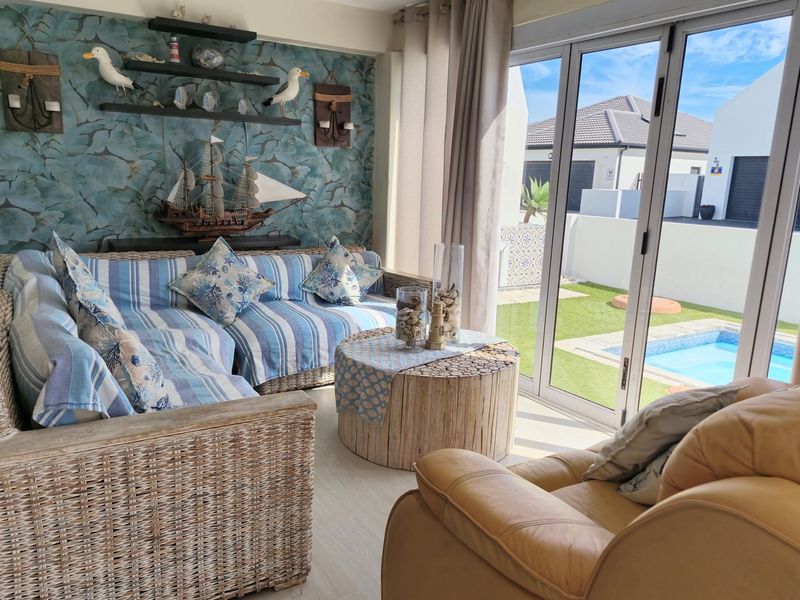 St Helena Beach Estate 4 Bedroom Home - Photo 8