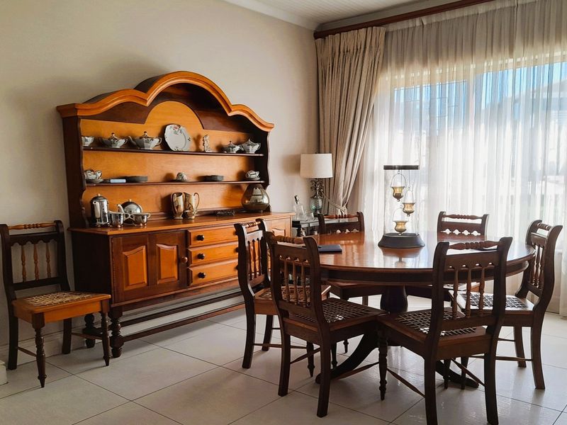 Coastal Comfort for the Whole Family - Photo 6