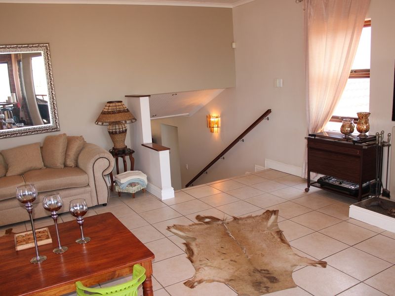 Coastal Comfort for the Whole Family - Photo 8