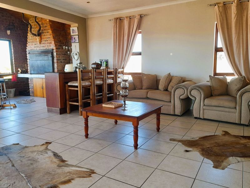 Coastal Comfort for the Whole Family - Photo 9