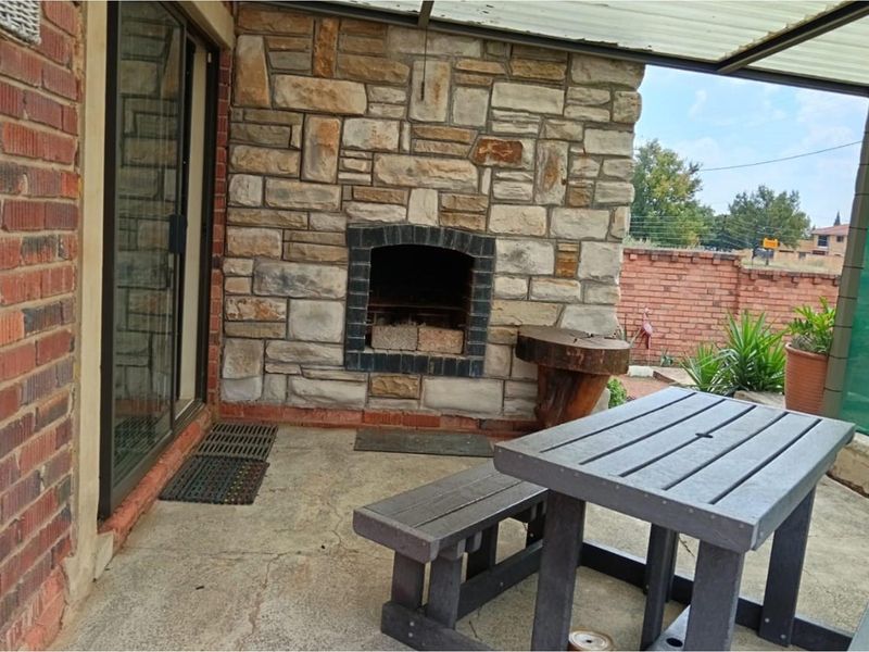 Price Drop !! Contact us today. - Photo 7