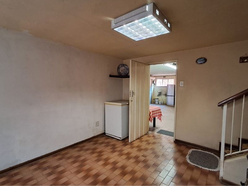 NEAT HOME! - Photo 7