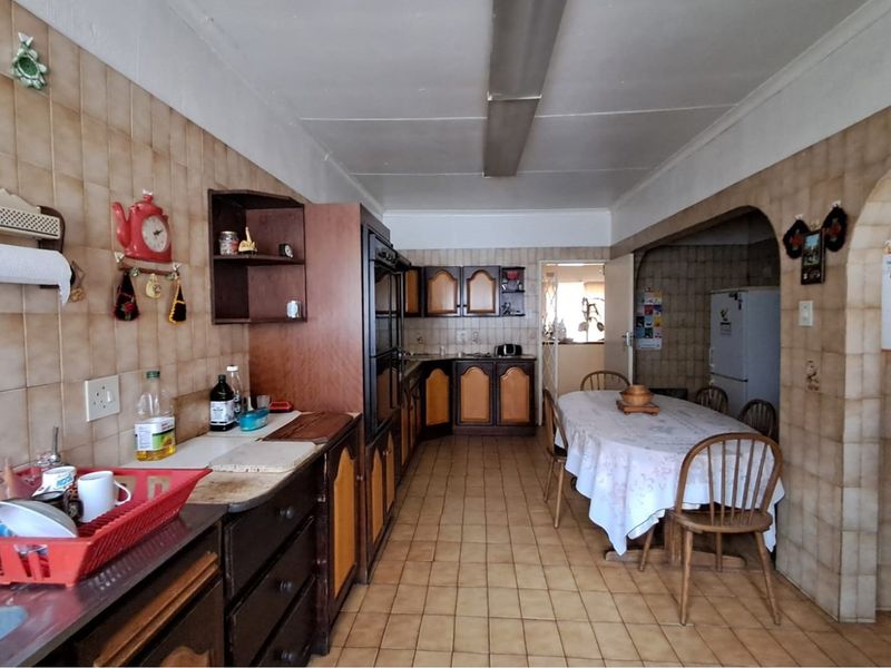 NEAT HOME! - Photo 5