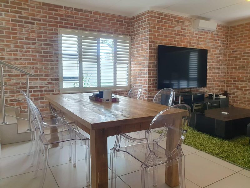 "Modern Luxury 3bed Home, Complete with Solar, for Sale in Broadacres'' - Photo 9