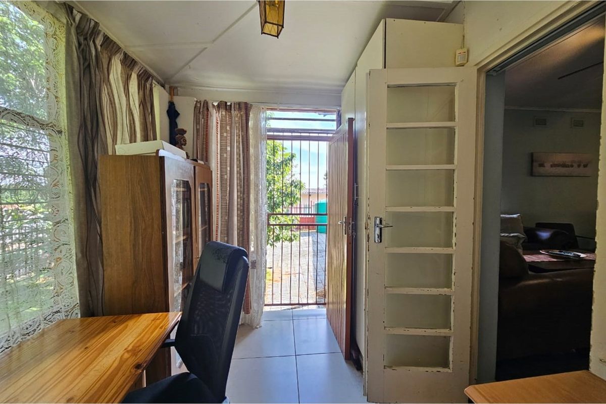 Charming 3-Bed Home with Pool and Lapa - Photo 4