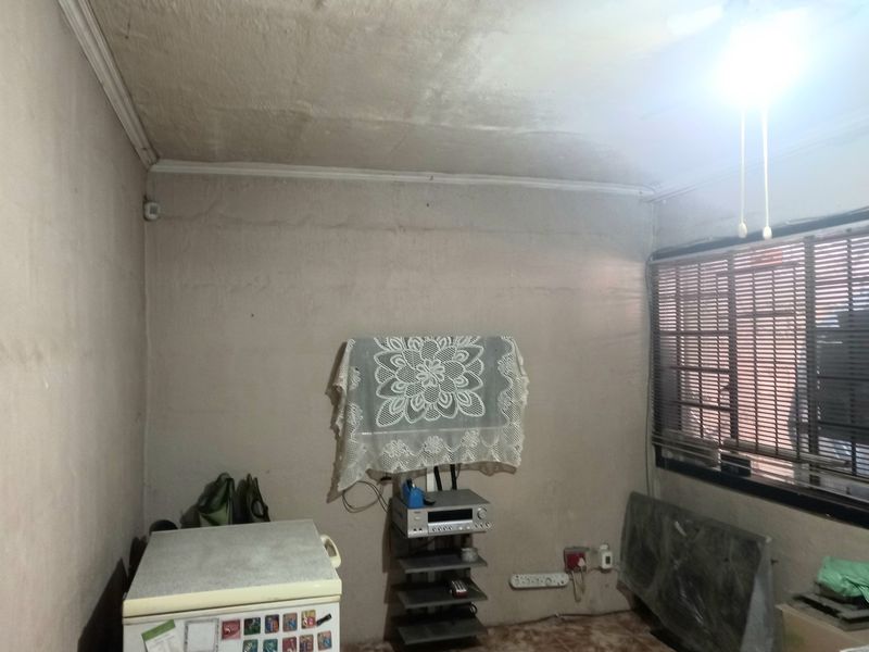 Begin your journey to homeownership-where comfort meets convenience! - Photo 5