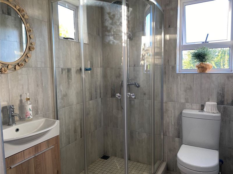 Modern Comfort in Prince Albert - Photo 10