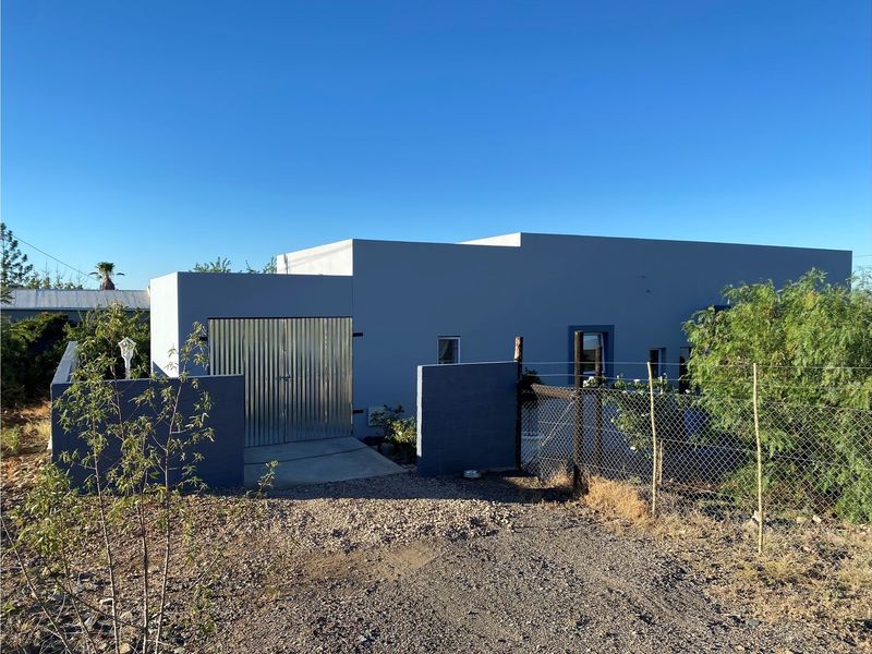 Modern Karoo Lock up and go - Photo 3