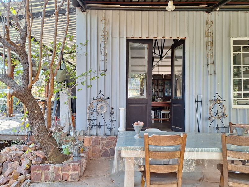 An Untamed Paradise...For the daring investor or passionate nature lover! - Photo 10