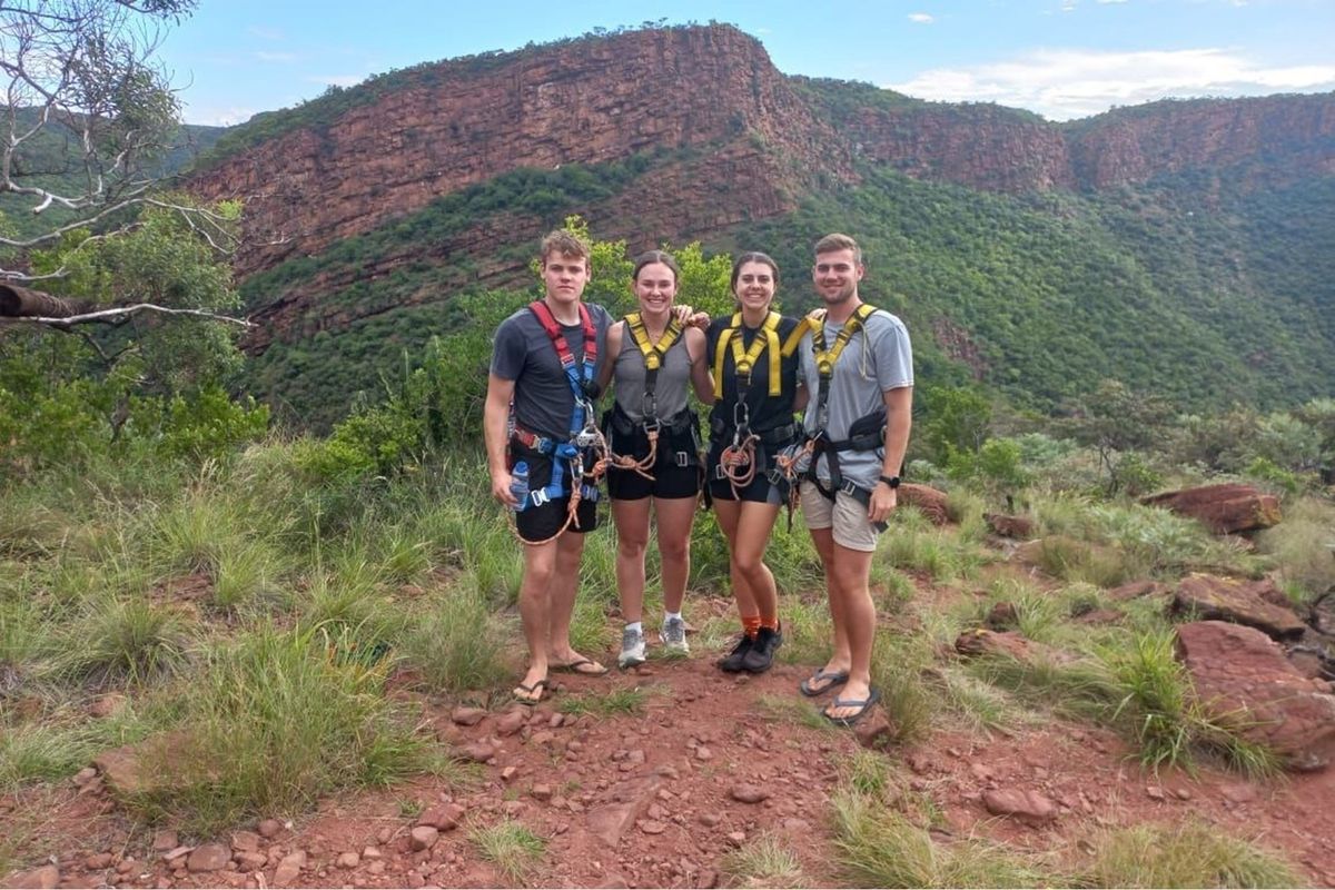 An Untamed Paradise...For the daring investor or passionate nature lover! - Photo 3