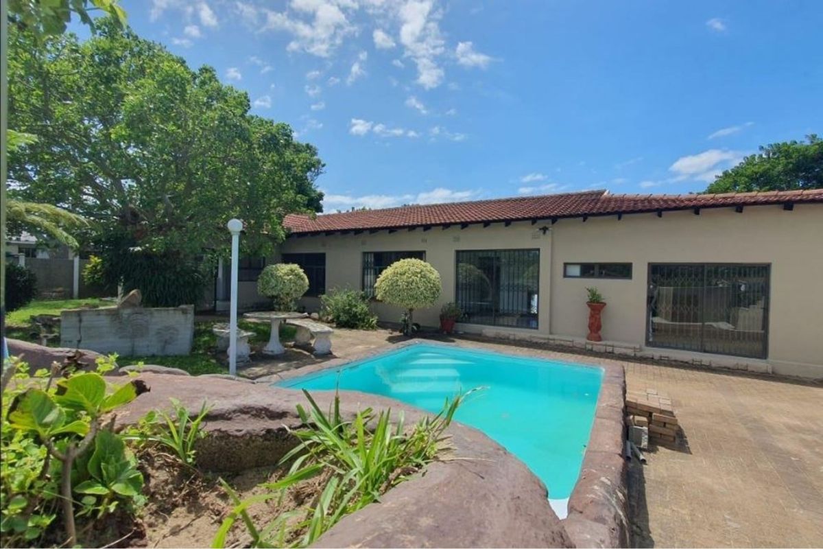 “Luxury in Harmony with Nature” - Photo 2