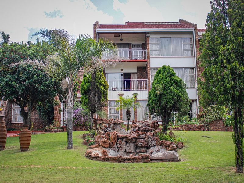 Spacious Hillside Retreat - Modernize or Enjoy as Is - Photo 2