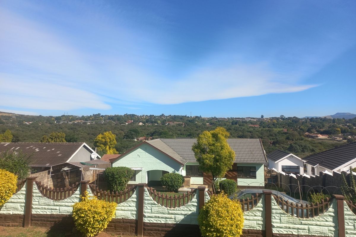 Family House - Photo 4