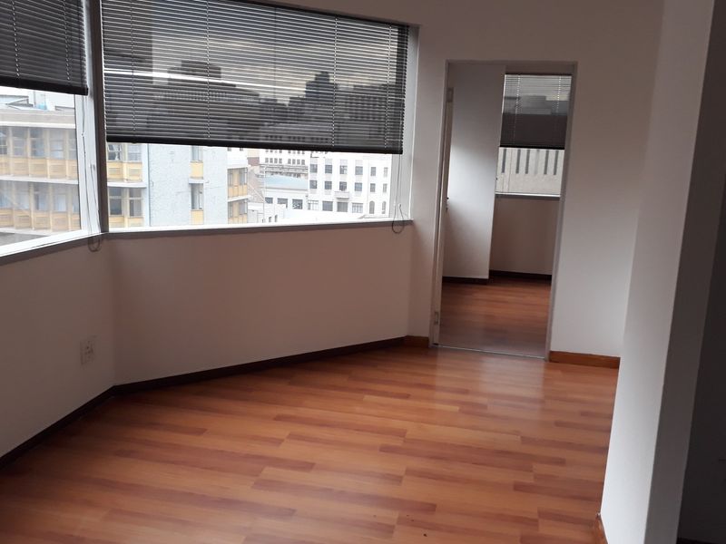 Executive 1 bedroomed apartment for the investors - Photo 3