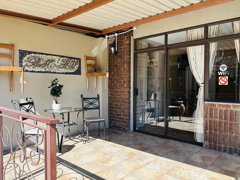 Luxury Investment Haven - Boutique Guesthouse and Townhouses in Hutten Heights. - Photo 3