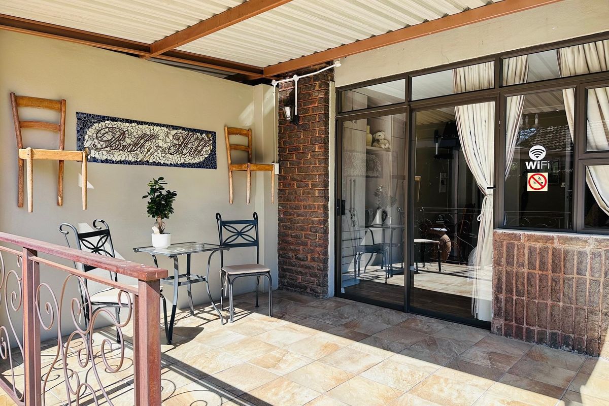 Luxury Investment Haven - Boutique Guesthouse and Townhouses in Hutten Heights. - Photo 3