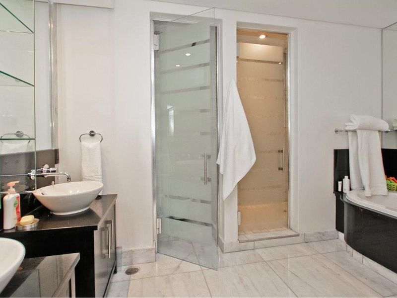 2 bedroom apartment for sale Michelangelo towers - Photo 10