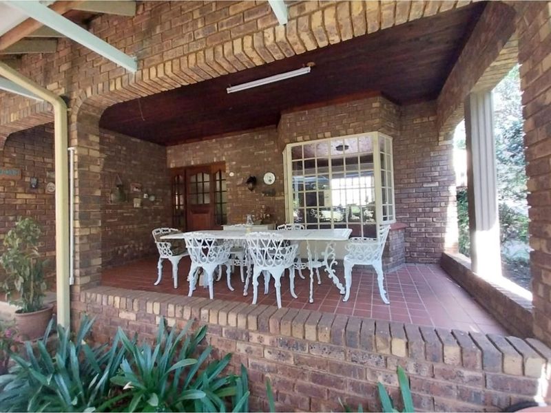 Small Holding for sale in Die Hoewes. - Photo 6