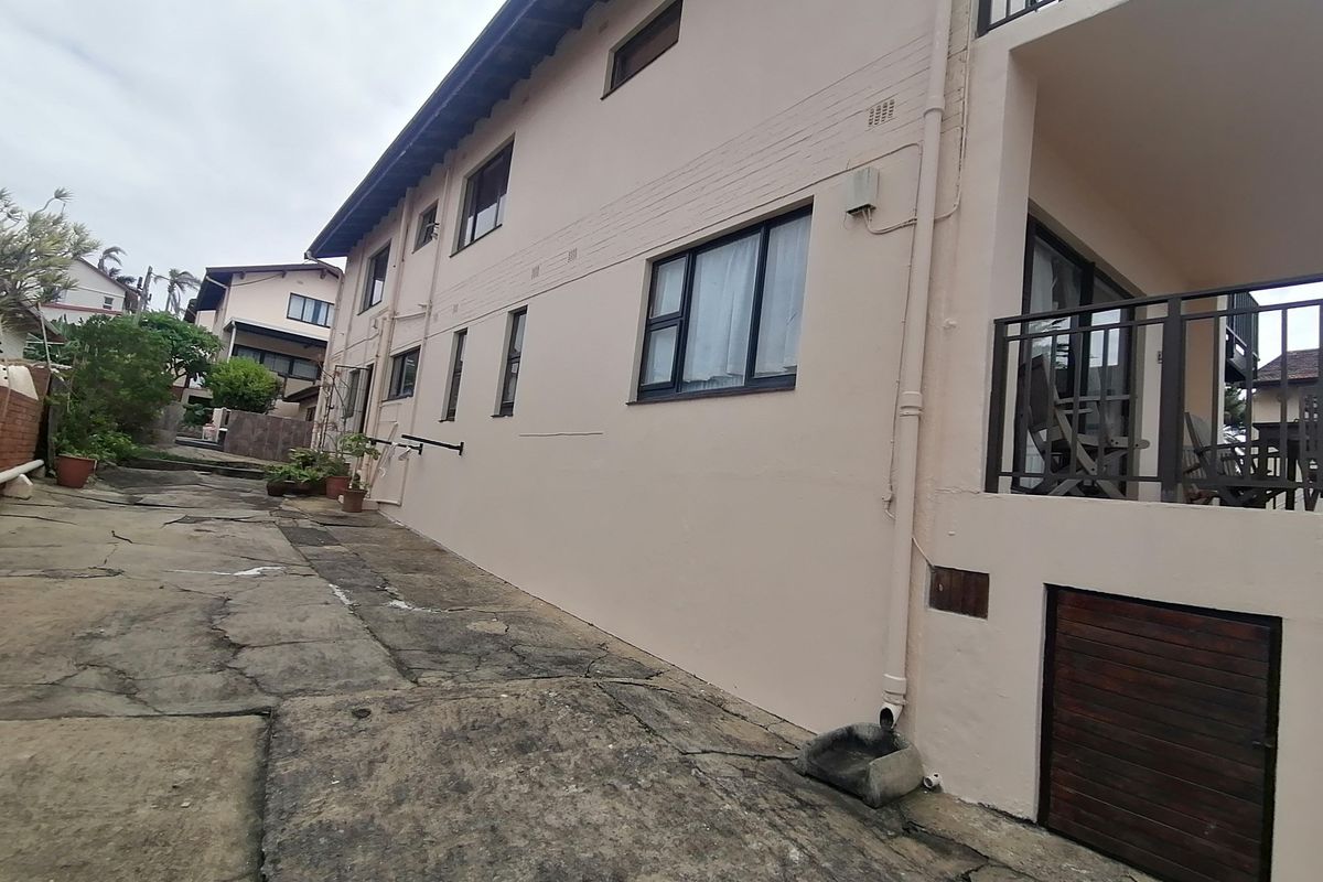 Dream Townhouse in Serene Uvongo Awaits You - Photo 4
