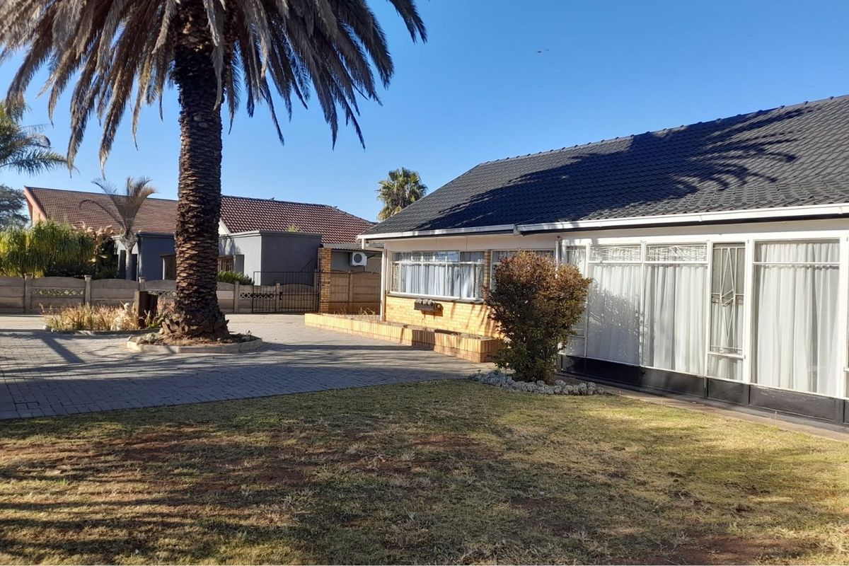 "Sustainable Living in Charming Flimieda Oasis" - Photo 3