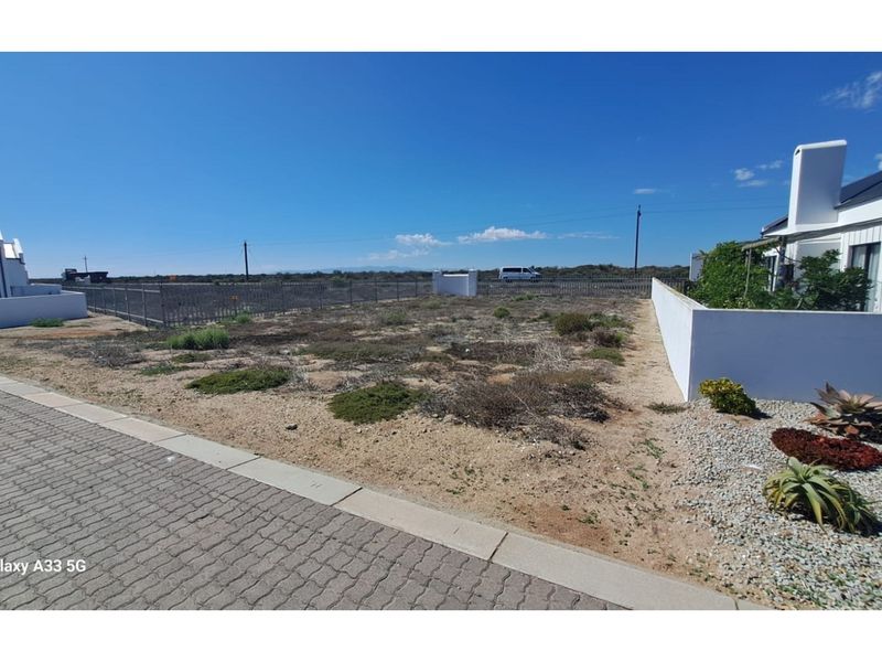 506 sqm plot - 300 m from the sea in Atlantic Sands North in Laaiplek , Velddrif - Photo 2