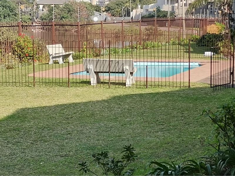 Luxury Living by the Lagoon - Your Seaside Sanctuary Awaits! - Photo 3