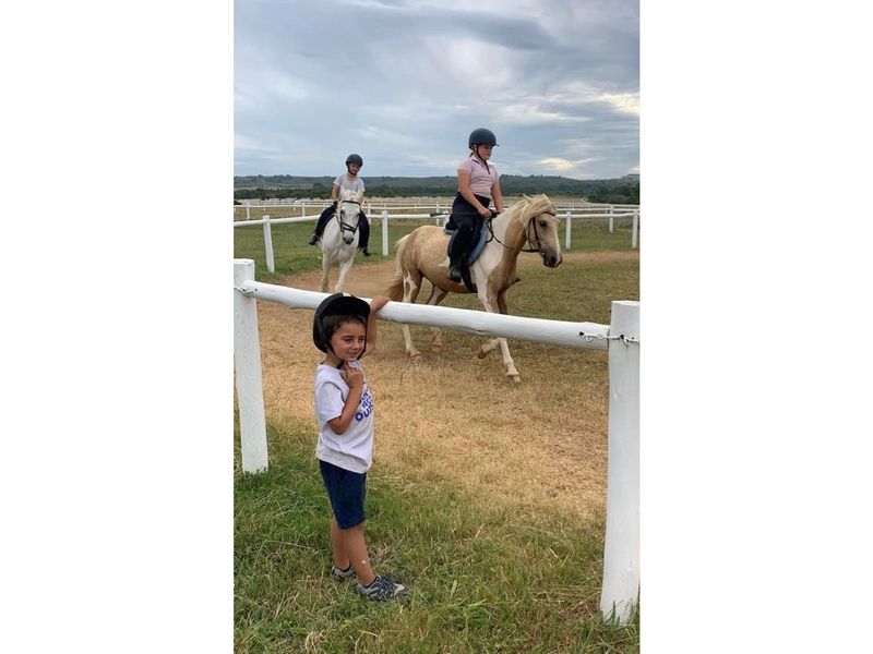 Are you sick of locking your family behind bars? Twin Valley might be the place for you! - Photo 6