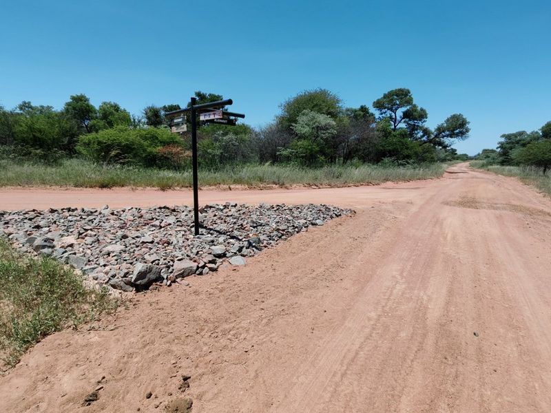 Building plans included in the sale of this vacant stand - Photo 7