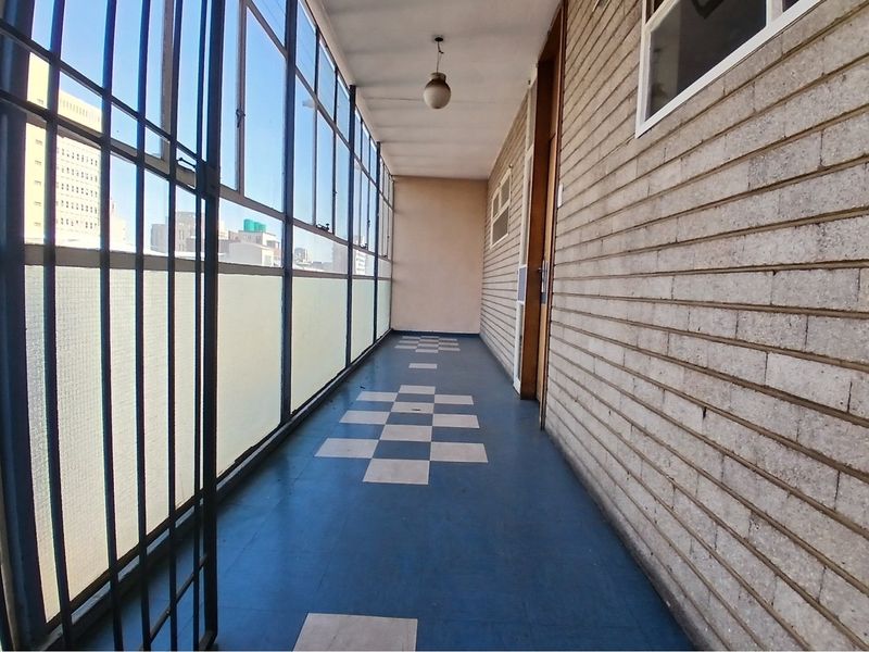 2-bedroom, 1-bathroom apartment is available for sale in the heart of the CBD - Photo 8