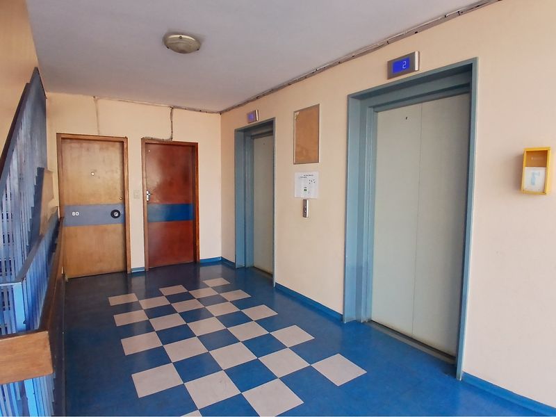 2-bedroom, 1-bathroom apartment is available for sale in the heart of the CBD - Photo 6