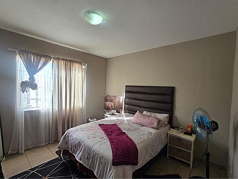 Stylish 2-Bedroom Apartment in Lisas Place! - Photo 9