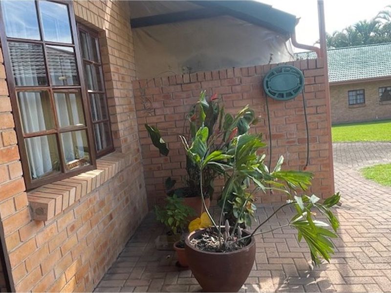 "Charming 1-Bedroom Apartment in White River" - Photo 9