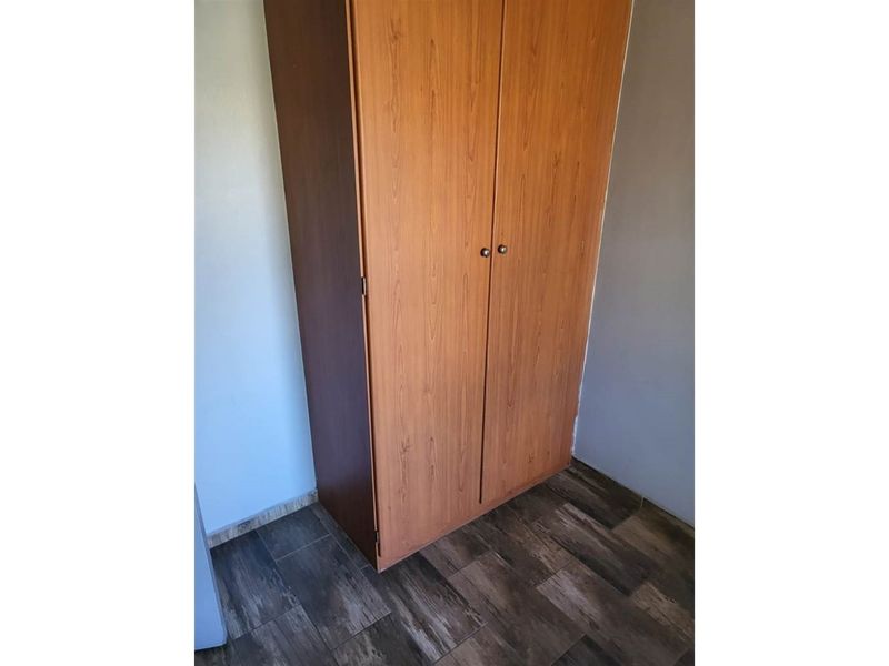 2 Bedroom ,1 Bathroom apartment available for sale in Noordwyk - Photo 7