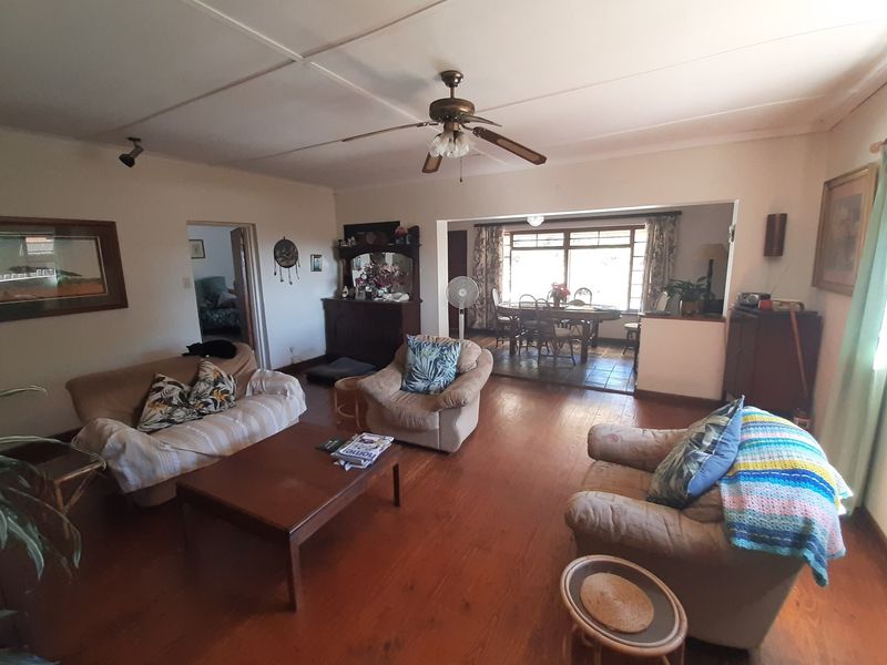 Spacious Home on East Bank Port Alfred - Photo 8