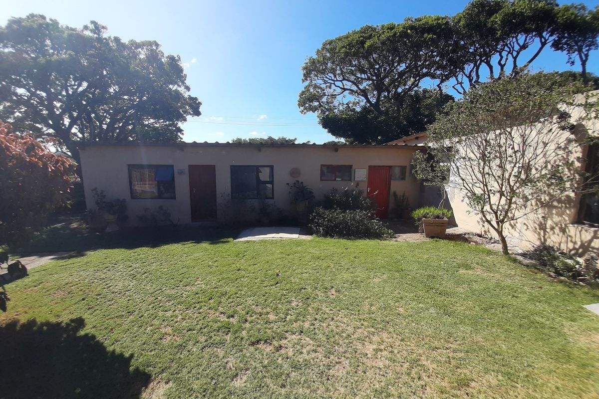 Spacious Home on East Bank Port Alfred - Photo 5