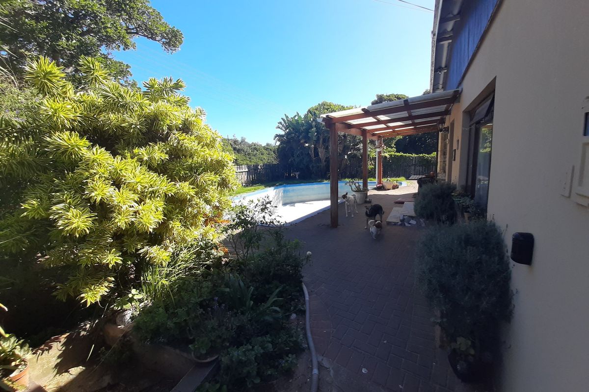 Spacious Home on East Bank Port Alfred - Photo 4