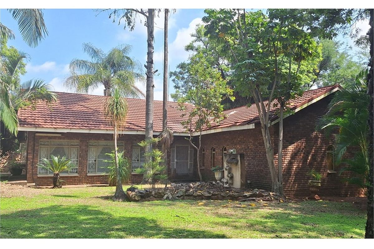 102 Ha Game Farm & Business Opportunity - The Perfect Entrepreneurial Investment! - Photo 2