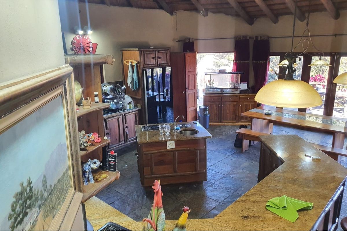 "Off-the-Grid 8.7ha Farm with 2 houses " - Photo 4