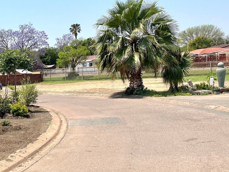 Embrace a chance to create a legacy in a community that offers both comfort and adventure! - Photo 6