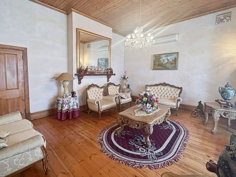 Prime Investment Opportunity on Prince Alfred Street - Spacious 3-Bedroom Property - Photo 5