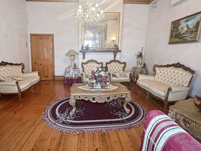 Prime Investment Opportunity on Prince Alfred Street - Spacious 3-Bedroom Property - Photo 2