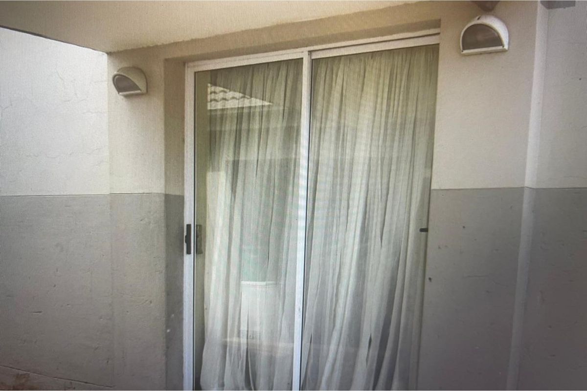 Cosy 3 Bedroom Townhouse in Die Heuwel Estate - Photo 2