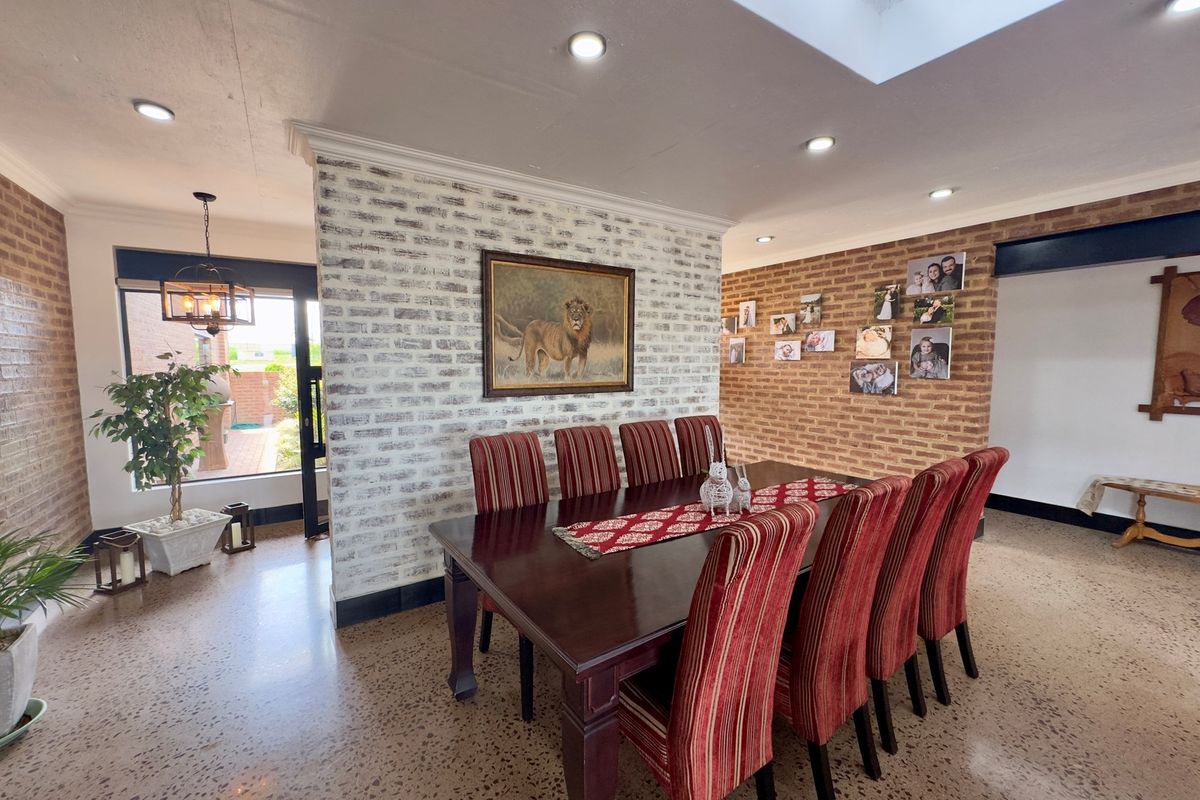 Discover Unrivaled Elegance and Freedom in Glen Cullen Country Estate - Photo 4