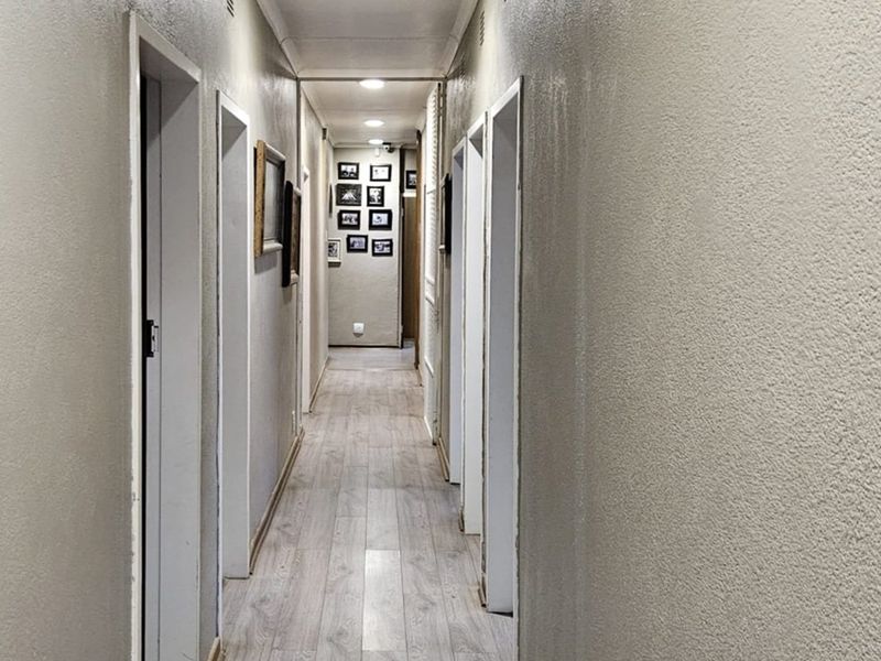 "Family Home in Orkney with Pool " - Photo 7