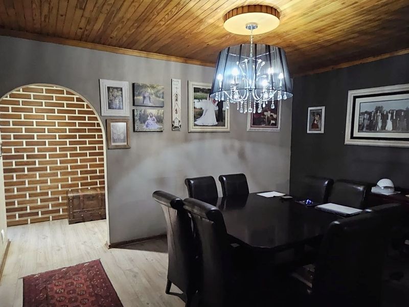 "Family Home in Orkney with Pool " - Photo 4