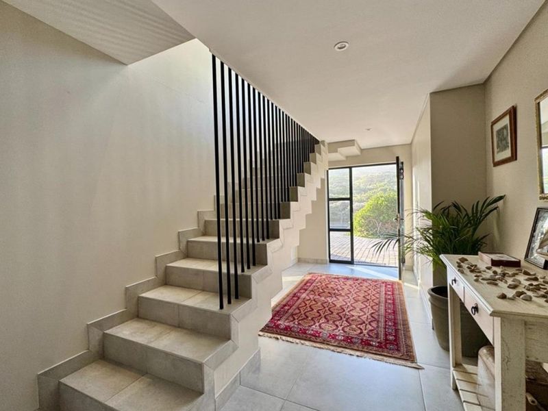 Stunning Beachfront Property with 180 Degree Ocean View! - Photo 10